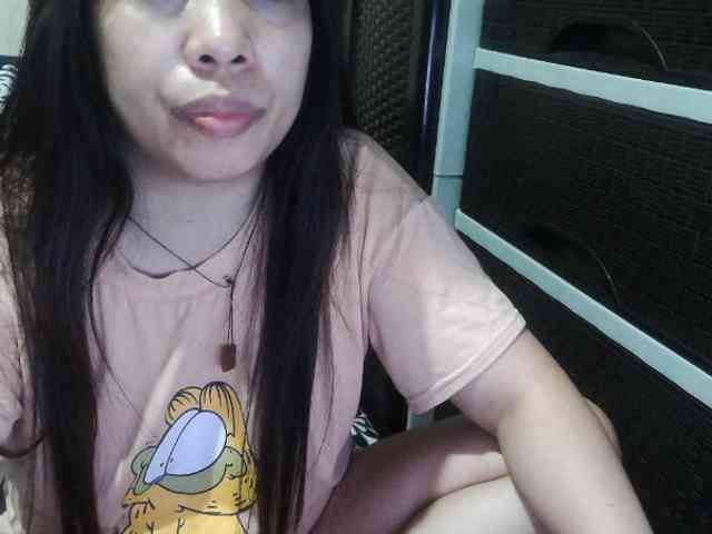 Cassiee webcam