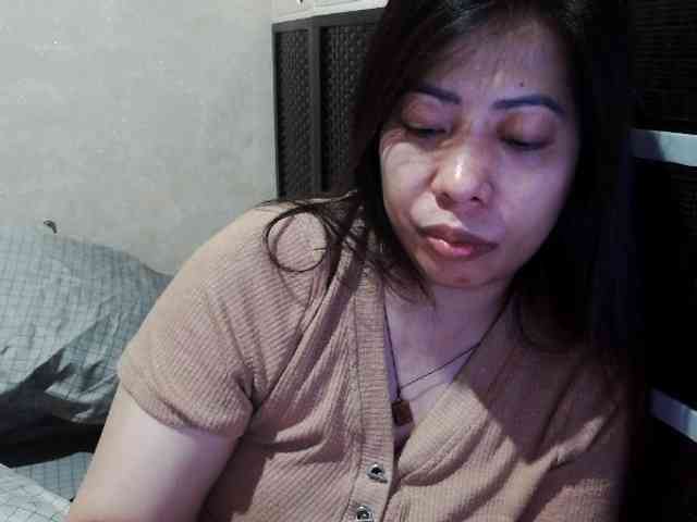 Cassiee webcam