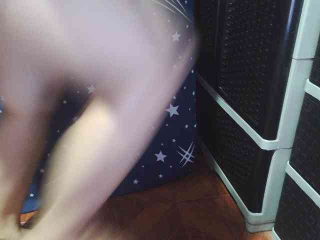 Cassiee webcam