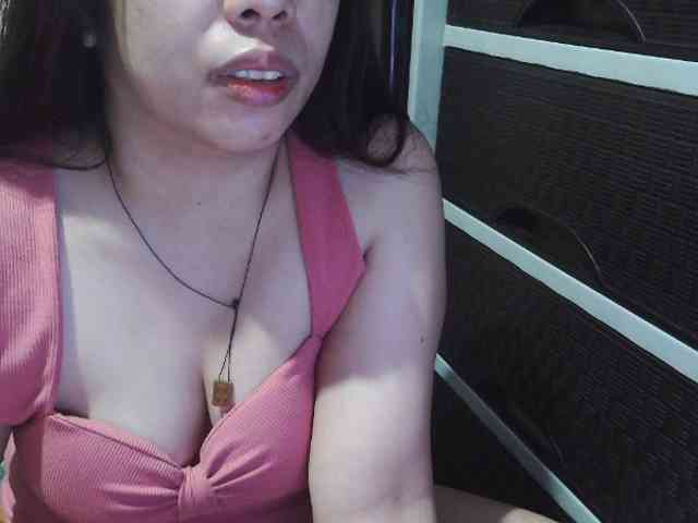 Cassiee webcam