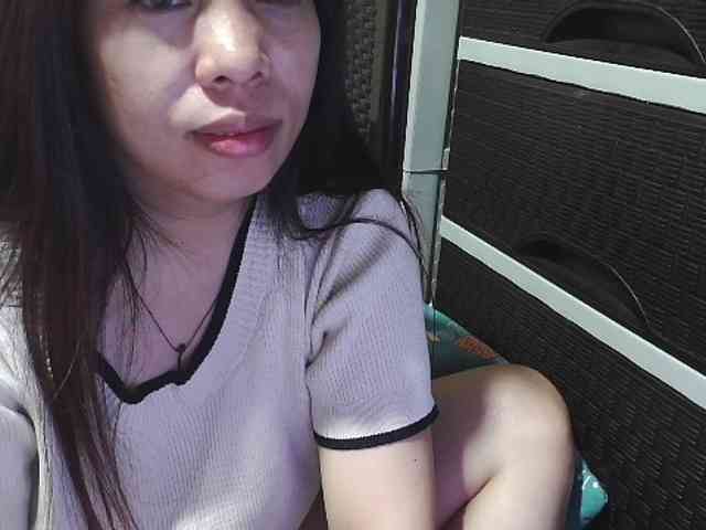 Cassiee webcam