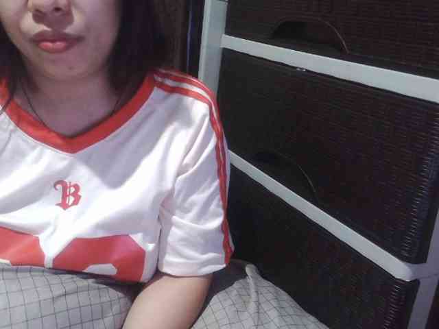 Cassiee webcam