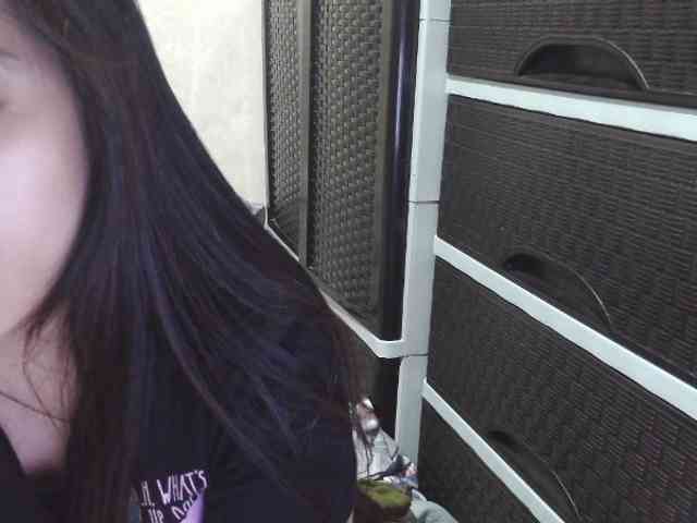 Cassiee webcam