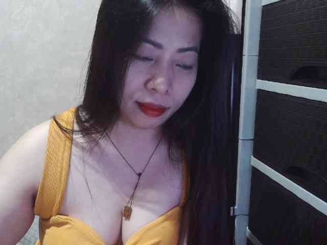Cassiee webcam