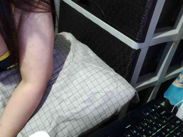 Cassiee webcam