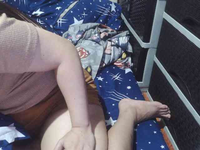 Cassiee webcam