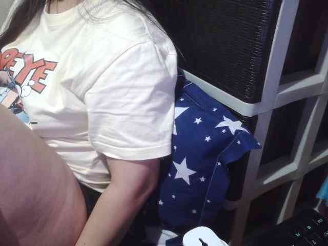 Cassiee webcam