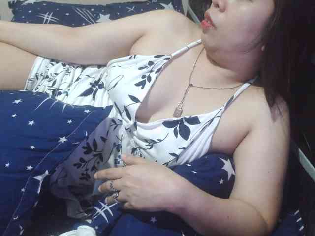 Cassiee webcam