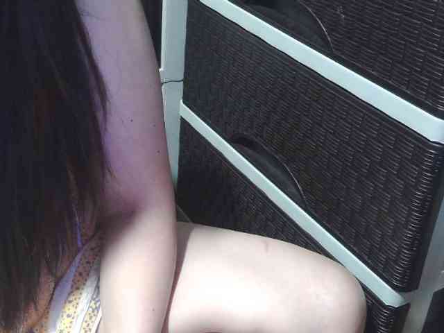 Cassiee webcam