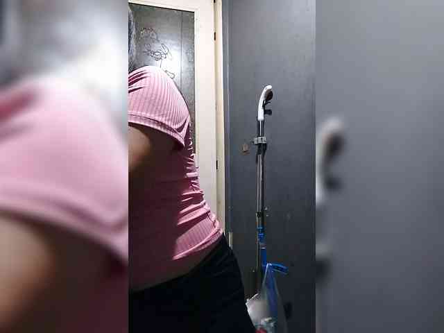 Cassiee webcam