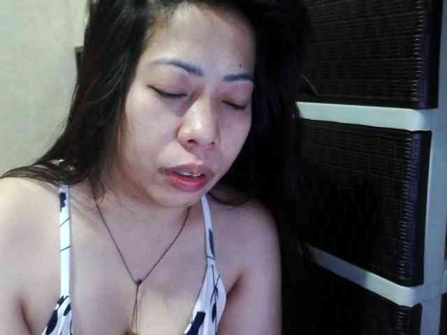 Cassiee webcam
