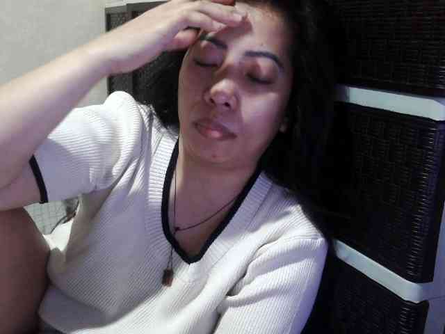 Cassiee webcam