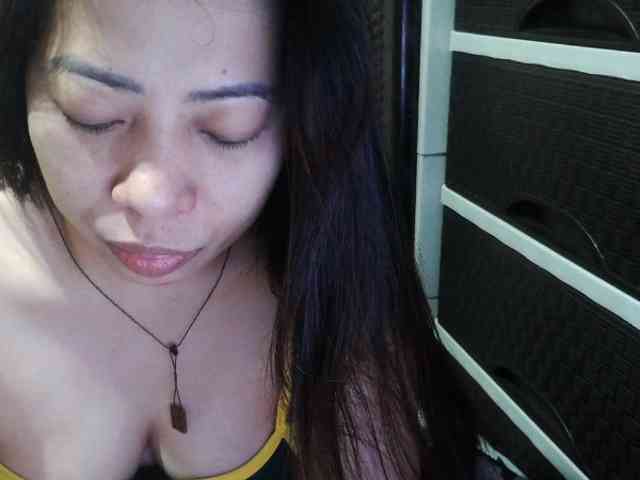 Cassiee webcam