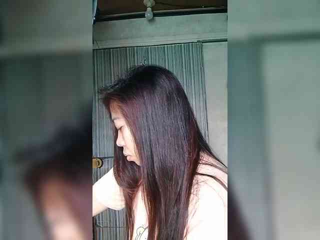 Cassiee webcam