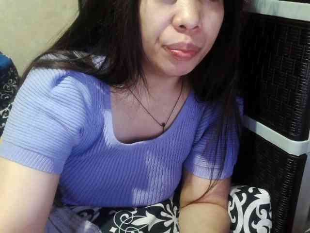 Cassiee webcam