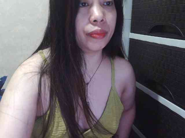 Cassiee webcam