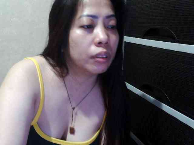 Cassiee webcam