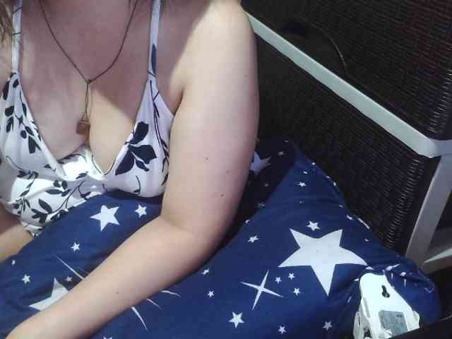 Cassiee webcam