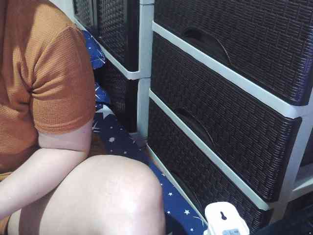Cassiee webcam