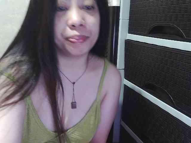 Cassiee webcam