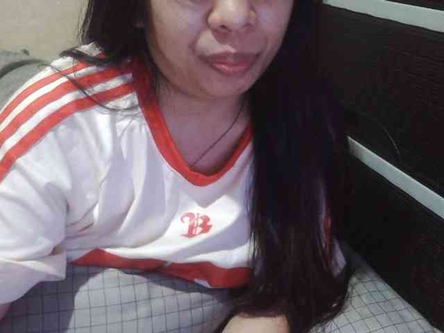 Cassiee webcam