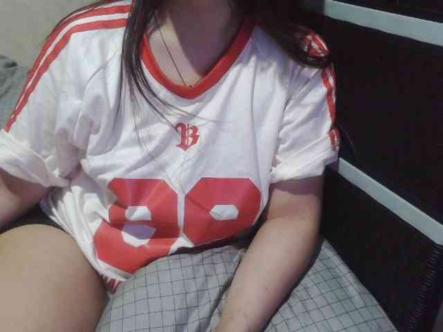 Cassiee webcam