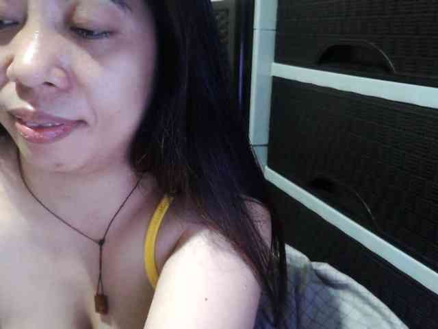 Cassiee webcam