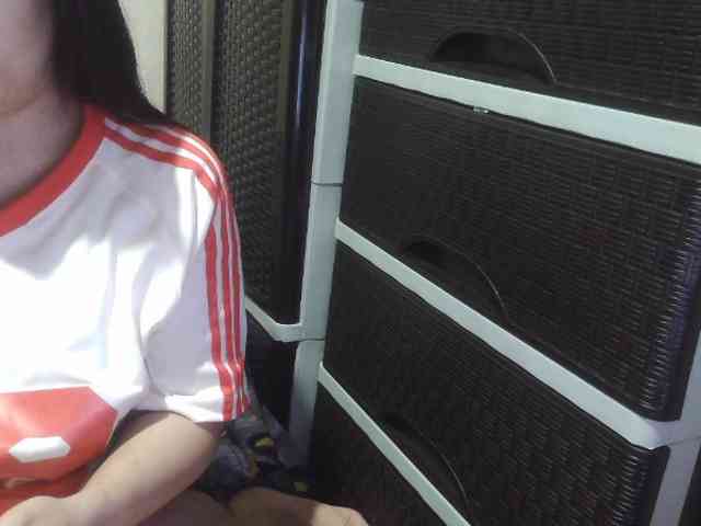 Cassiee webcam
