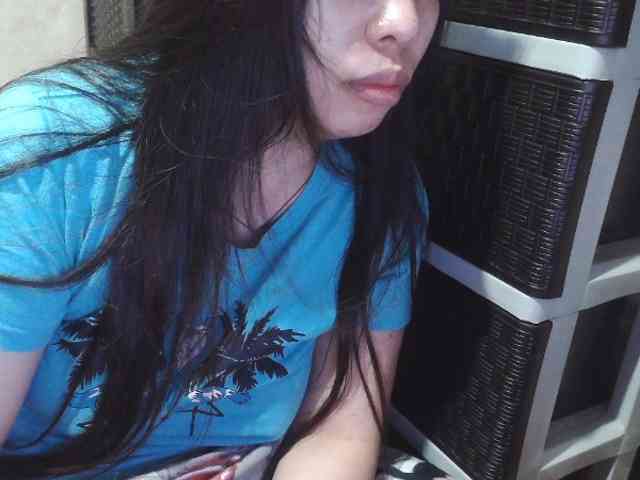 Cassiee webcam