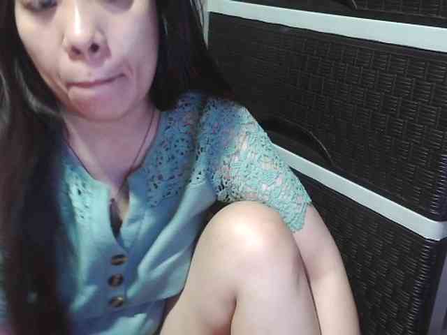Cassiee webcam