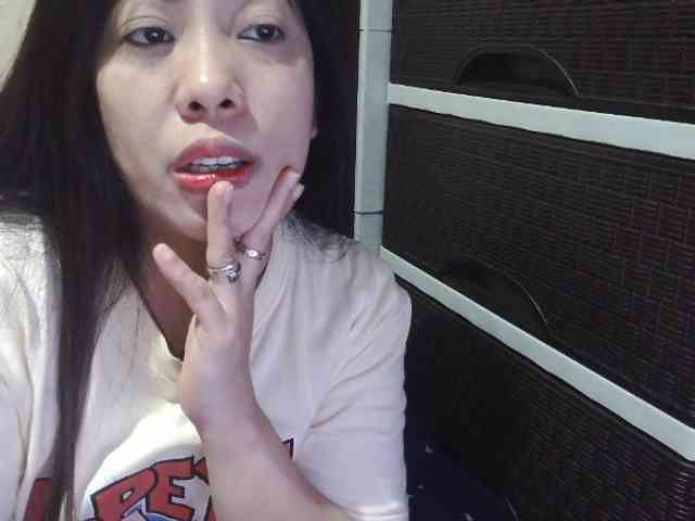 Cassiee webcam