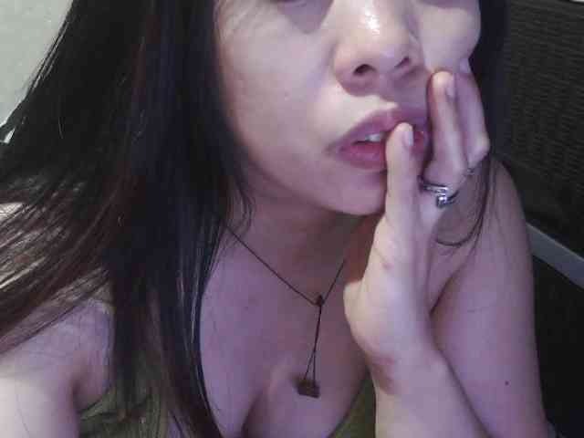 Cassiee webcam
