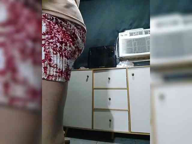 Cassiee webcam