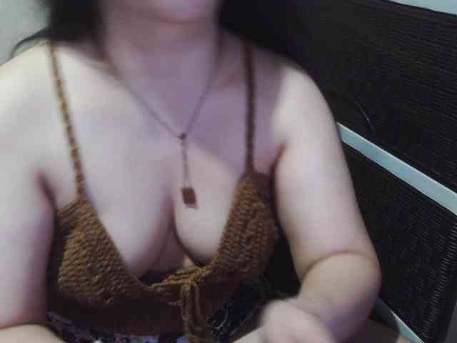 Cassiee webcam