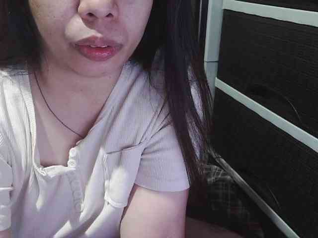 Cassiee webcam