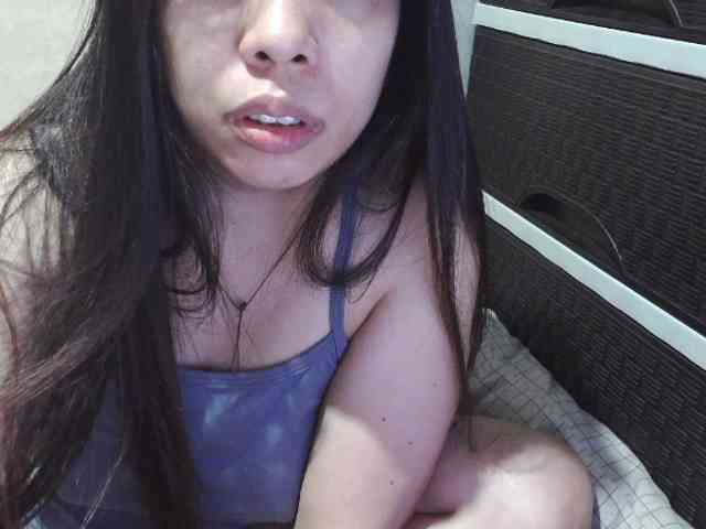 Cassiee webcam