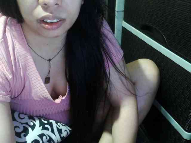 Cassiee webcam