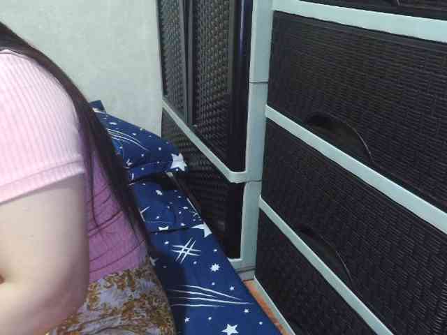 Cassiee webcam
