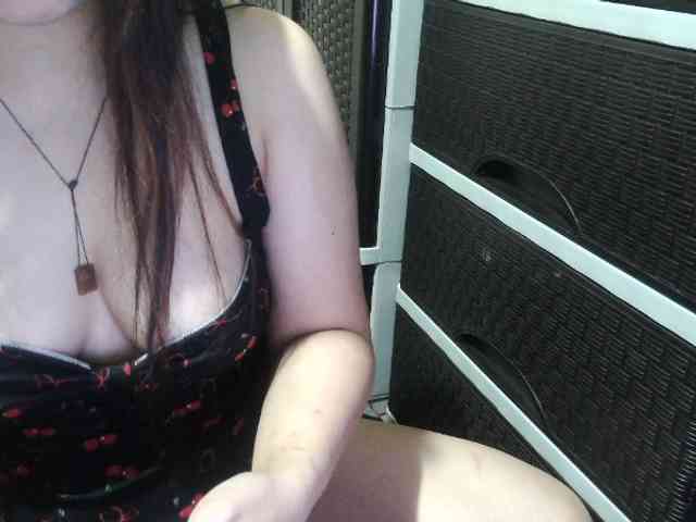 Cassiee webcam