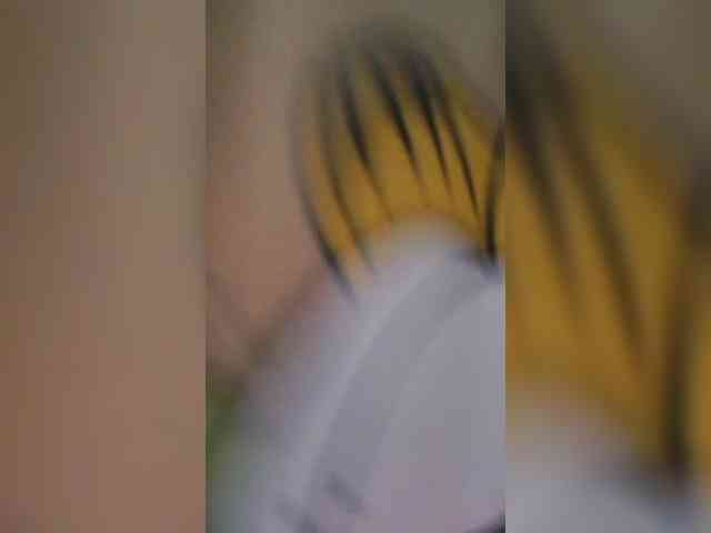 Cassiee webcam