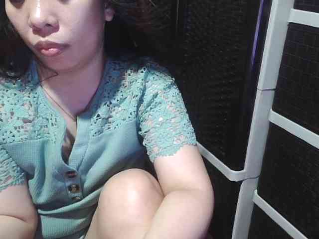 Cassiee webcam