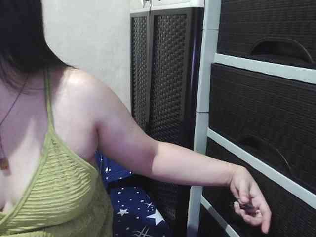 Cassiee webcam