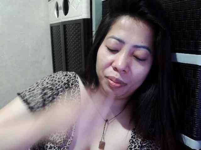 Cassiee webcam