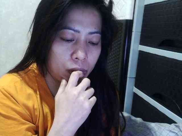 Cassiee webcam