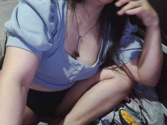 Cassiee webcam