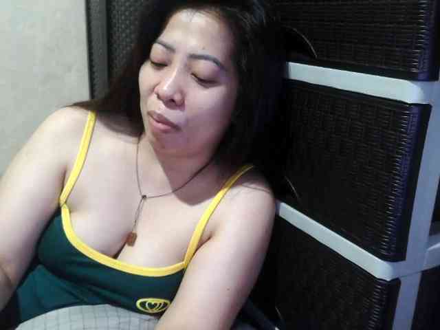 Cassiee webcam