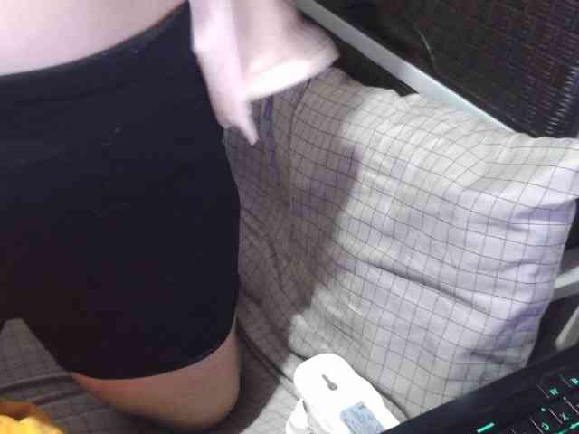 Cassiee webcam