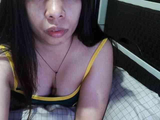 Cassiee webcam