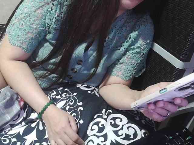Cassiee webcam