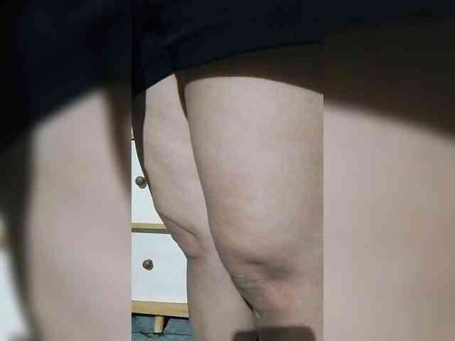 Cassiee webcam
